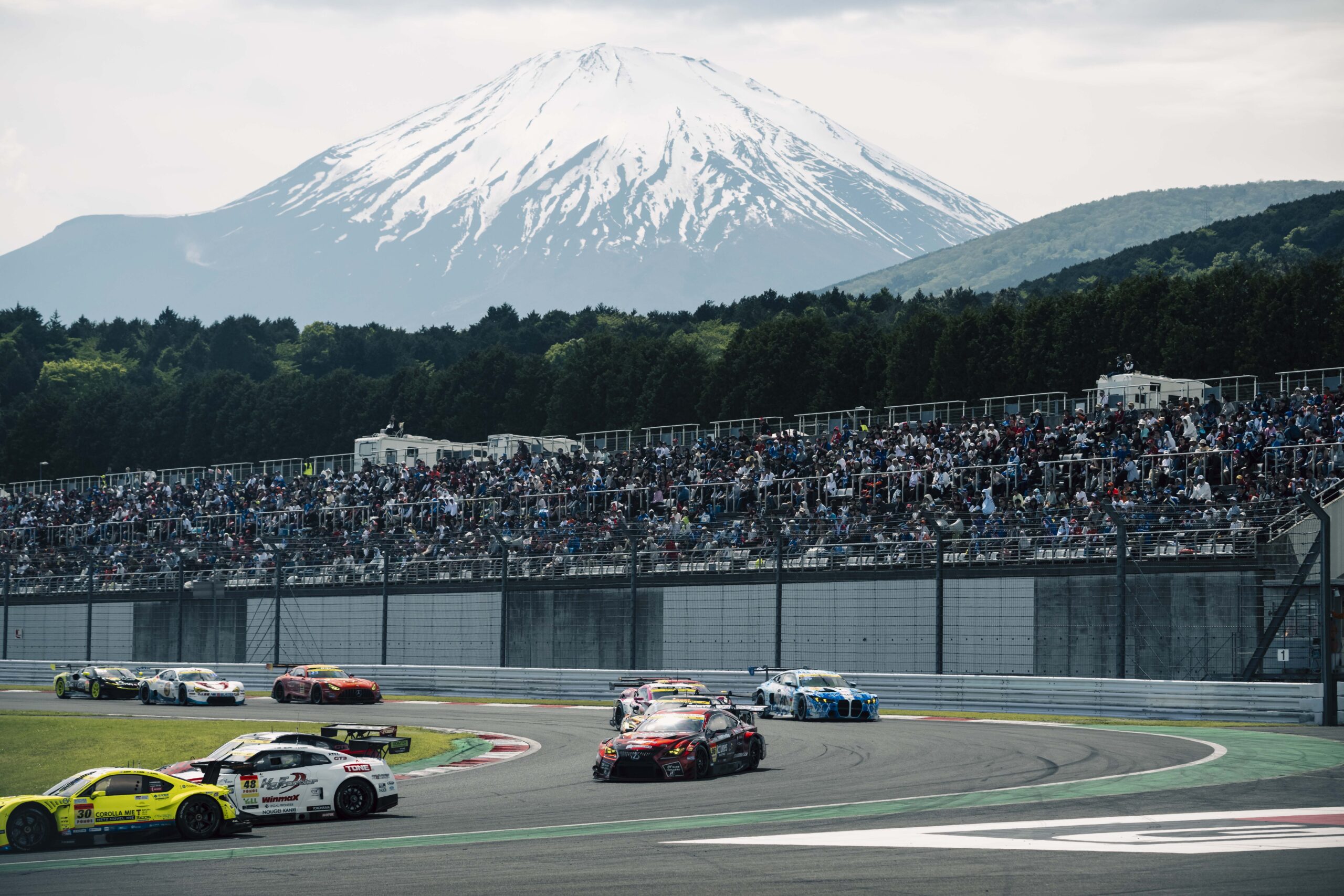 チームワークで実現した10位完走<br>開幕2戦20ポイントでランキング9位に